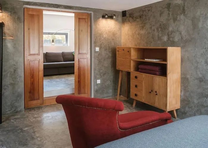 Babhouse Jardim Oliveiras Feriehus